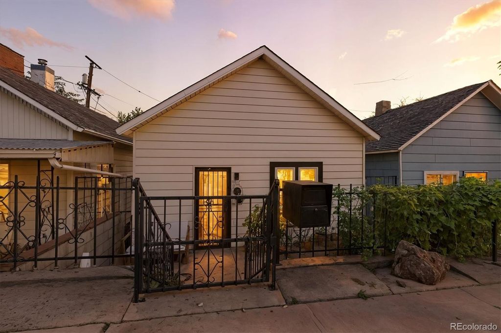 Photo of Denver, CO 80211 (MLS # 8187496)
