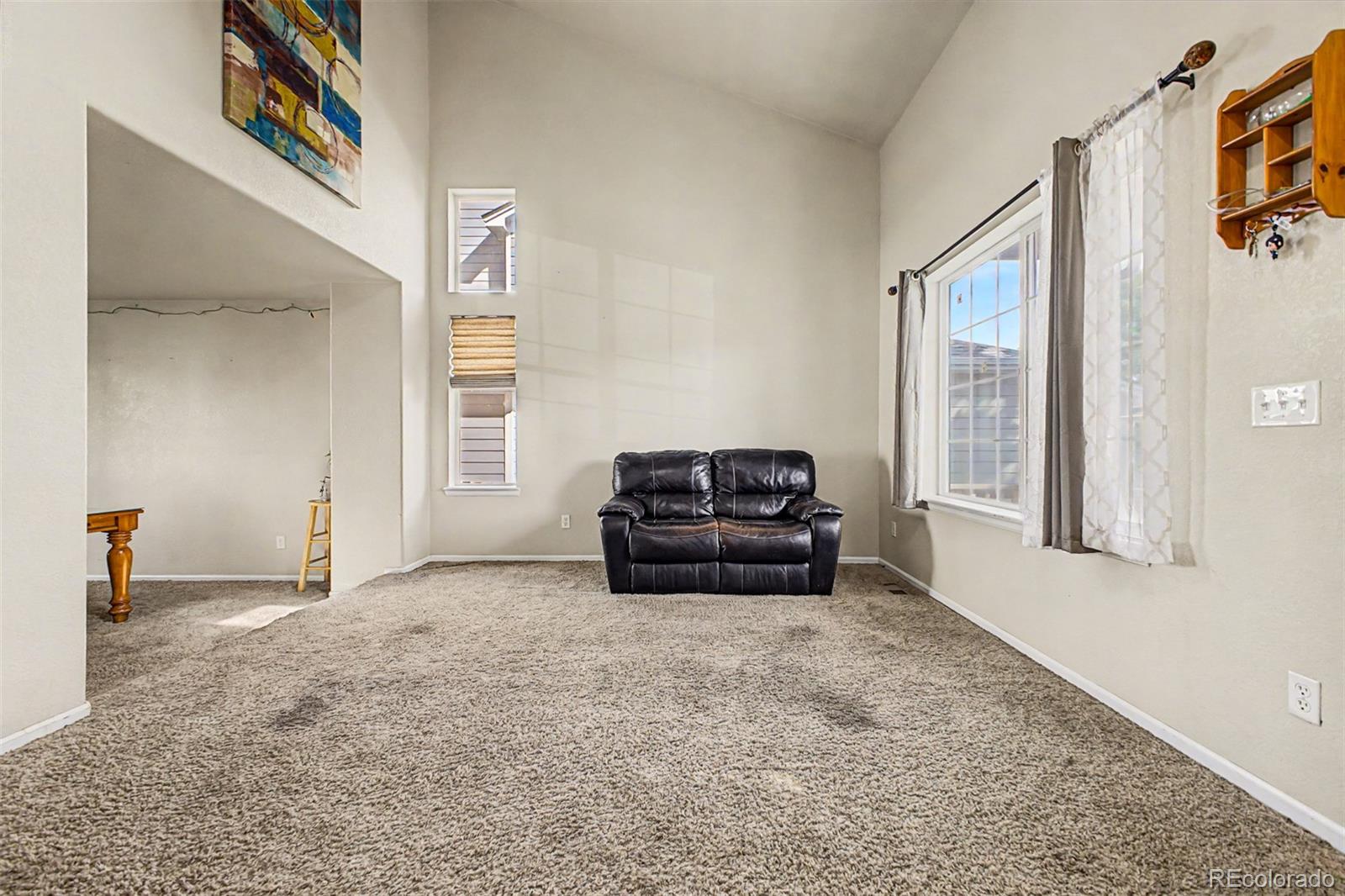 5543 Hannibal Court