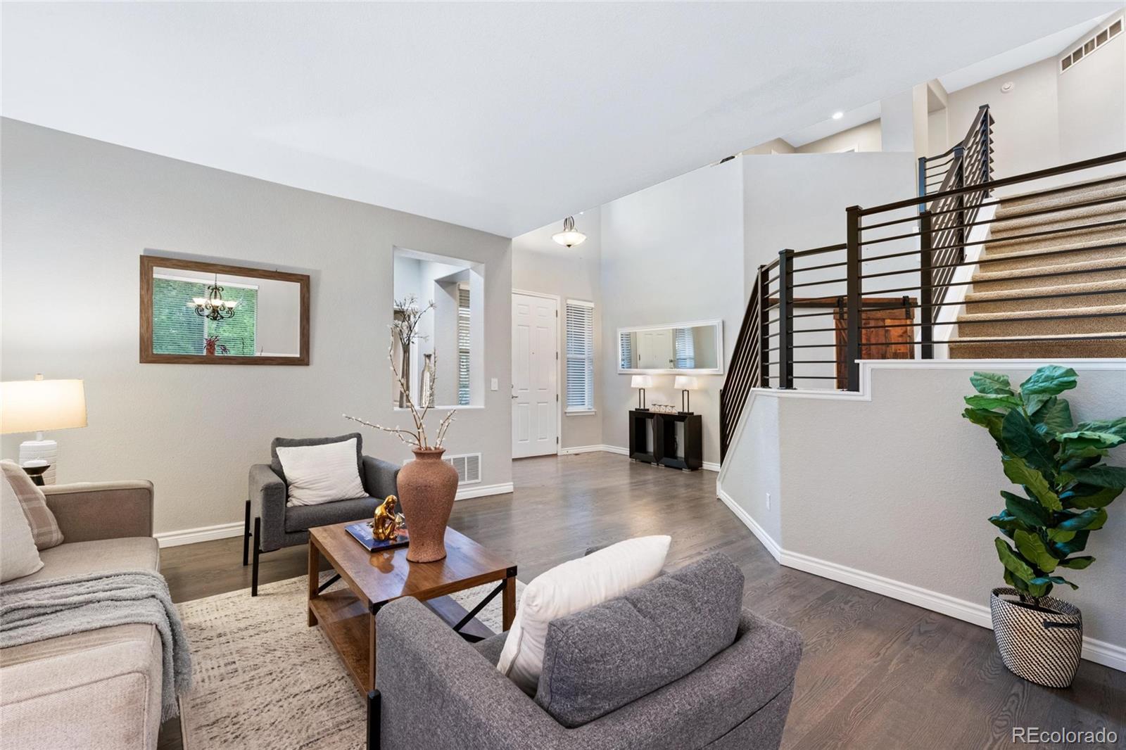 10755 Glengate Circle