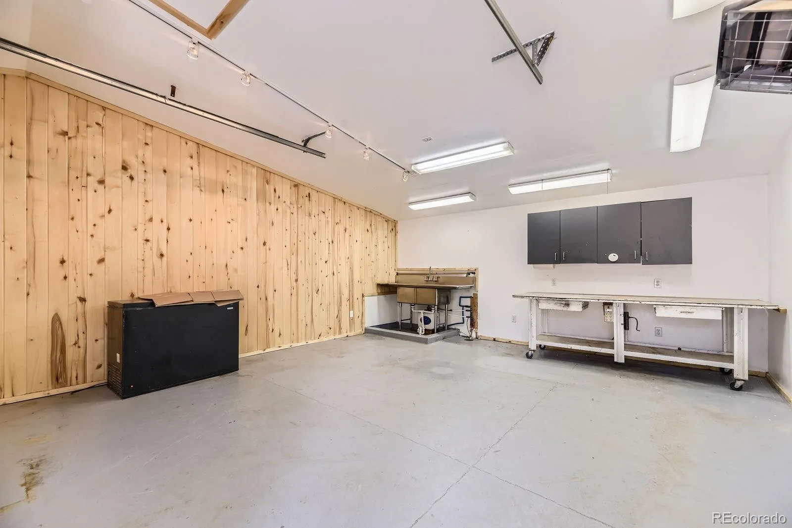 Pine, Colorado 80470, United States, 3 Bedrooms Bedrooms, ,3 BathroomsBathrooms,Residential,Active,146158