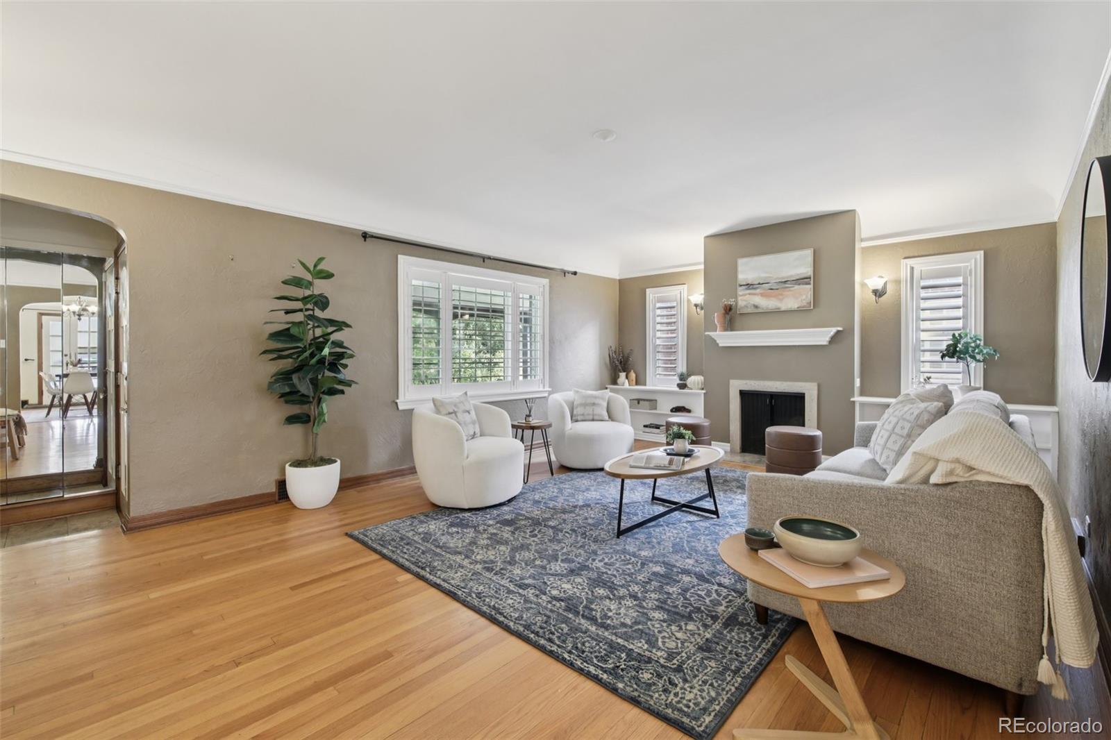 1325 N Monaco Parkway