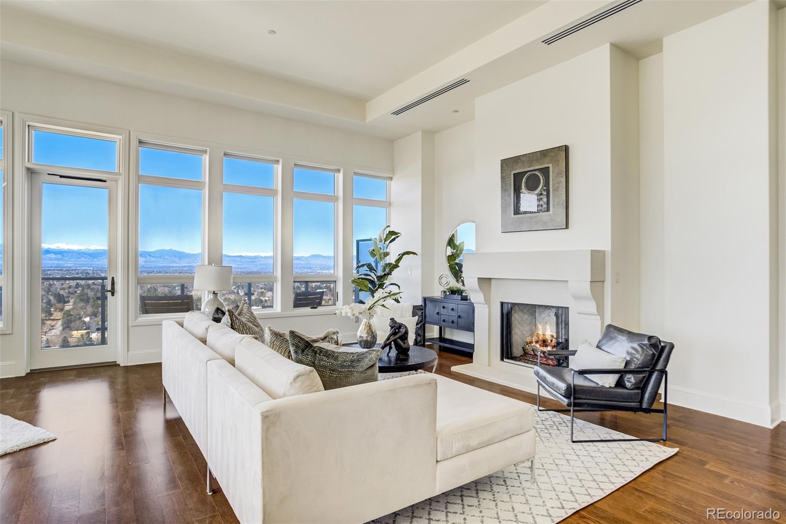 5455 Landmark Place 1206