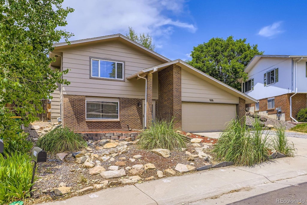 Photo of 5551 W 102nd Place, Broomfield, CO 80020 (MLS # 8048785)