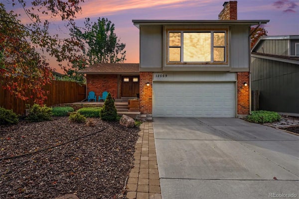 12569 E BATES CIR, AURORA, CO 80014 - Image 1db7fa64ffeb5d7040408a697ed2e356/1068010542