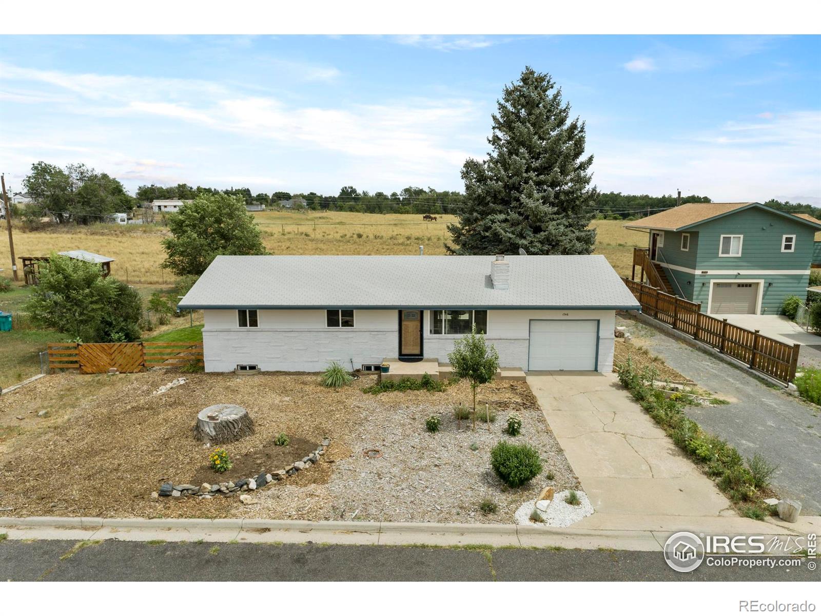 1746 Valley View Lane