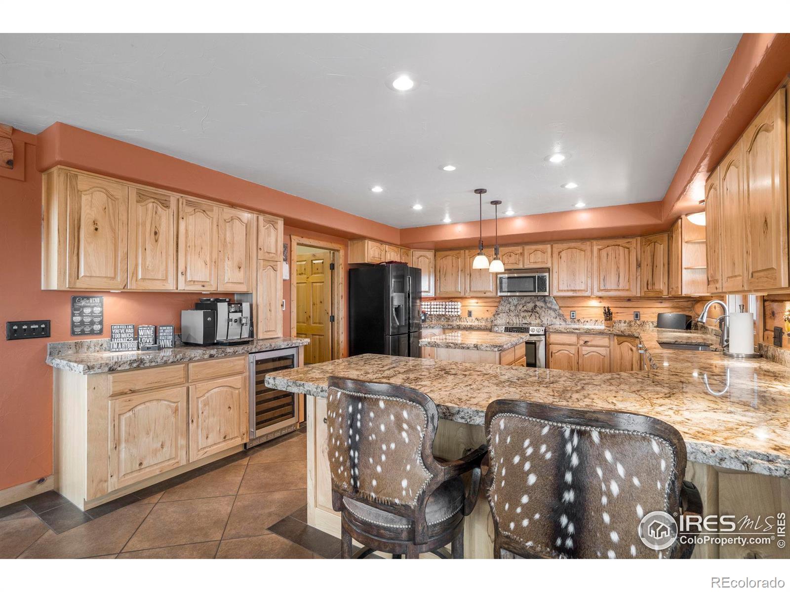 555 James Park Trail