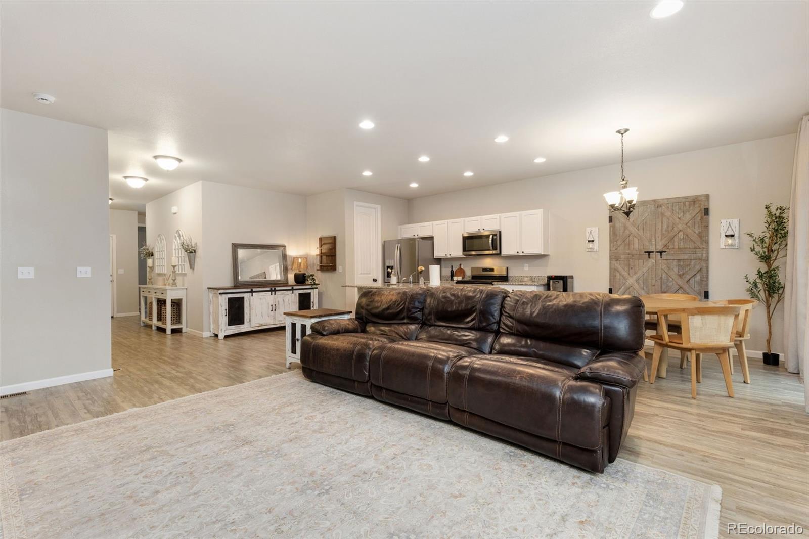 1108 Huntington Avenue, Dacono, CO, 80514 3 1108 Huntington Avenue