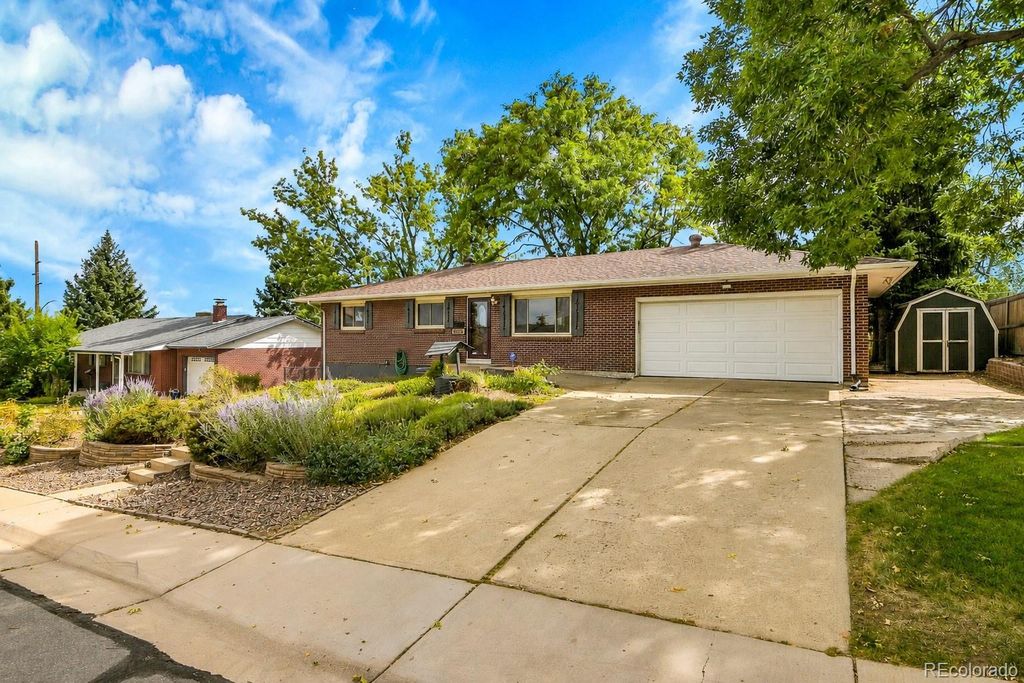 Photo of 12036 W Wisconsin Drive, Lakewood, CO 80228 (MLS # 1669418)