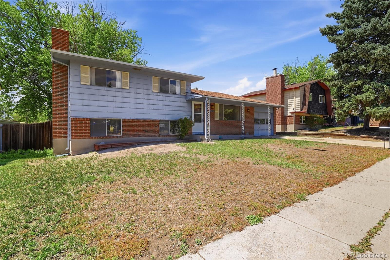 1524 Zaiger Place