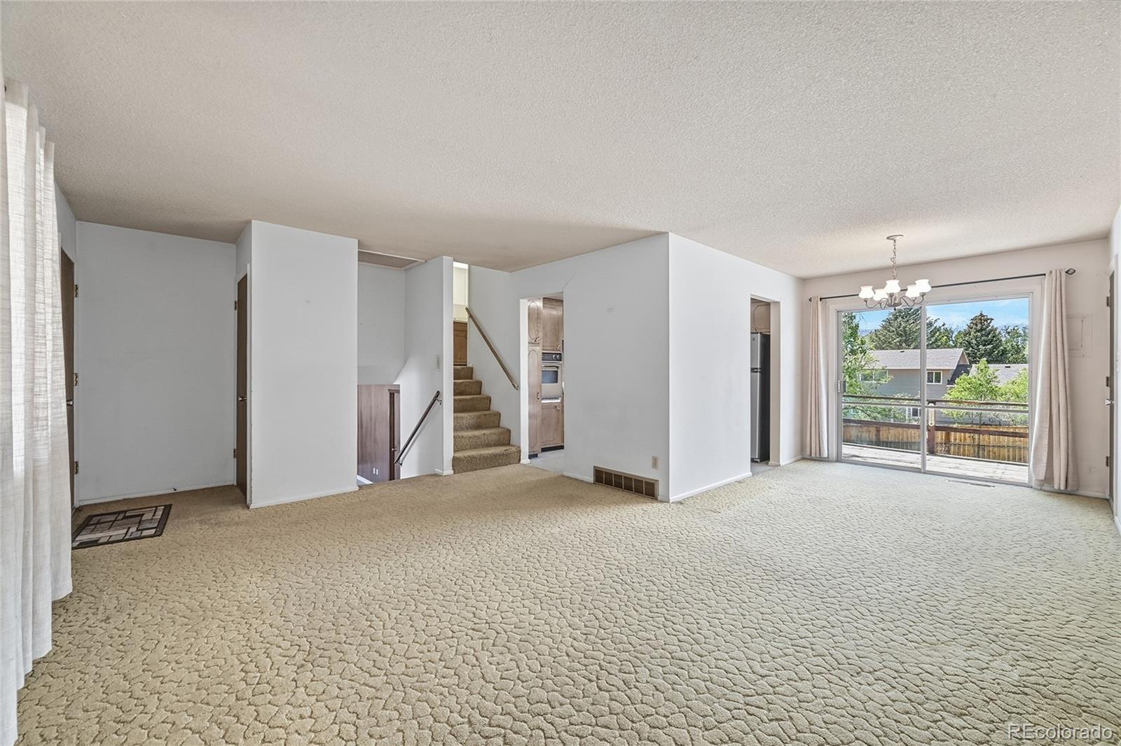 1524 Zaiger Place
