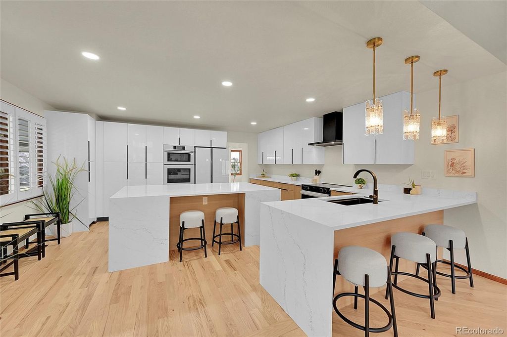 Photo of 15926 W Ellsworth Lane, Golden, CO 80401 (MLS # 8575603)