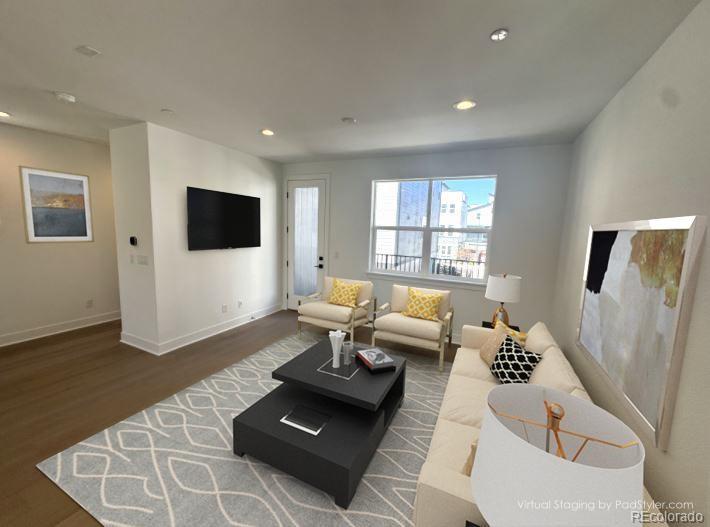 10904 E Hinsdale Circle