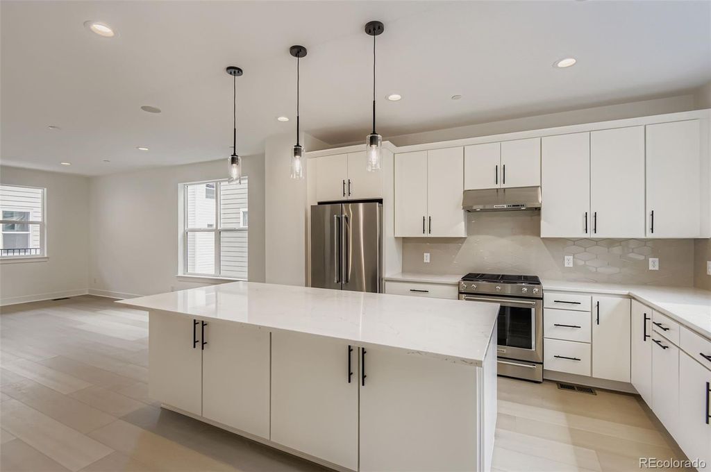 Photo of 10904 E Hinsdale Circle, Centennial, CO 80112 (MLS # 6860047)