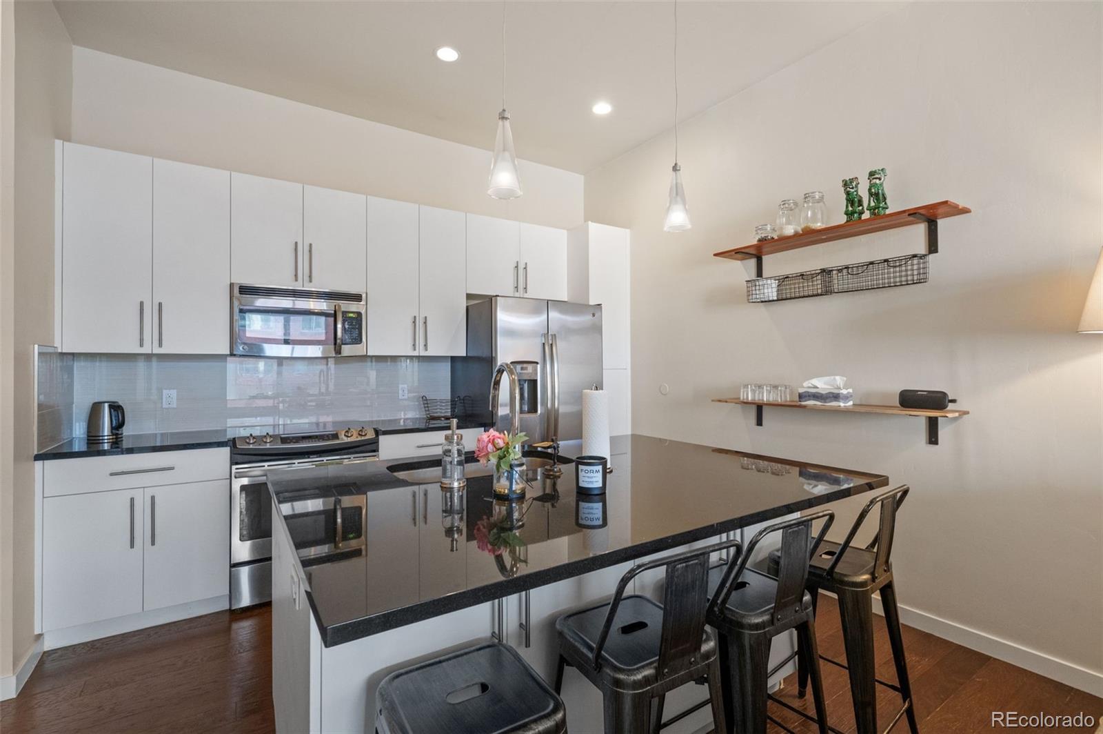 336 E 1st Avenue 205