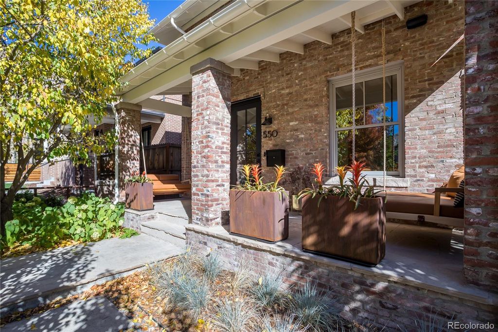 Photo of 550 Fillmore Street, Denver, CO 80206 (MLS # 1748024)
