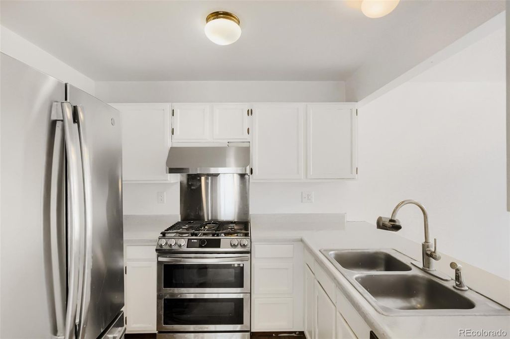 Photo of 1215 Devonshire Court, Lafayette, CO 80026 (MLS # 2588650)