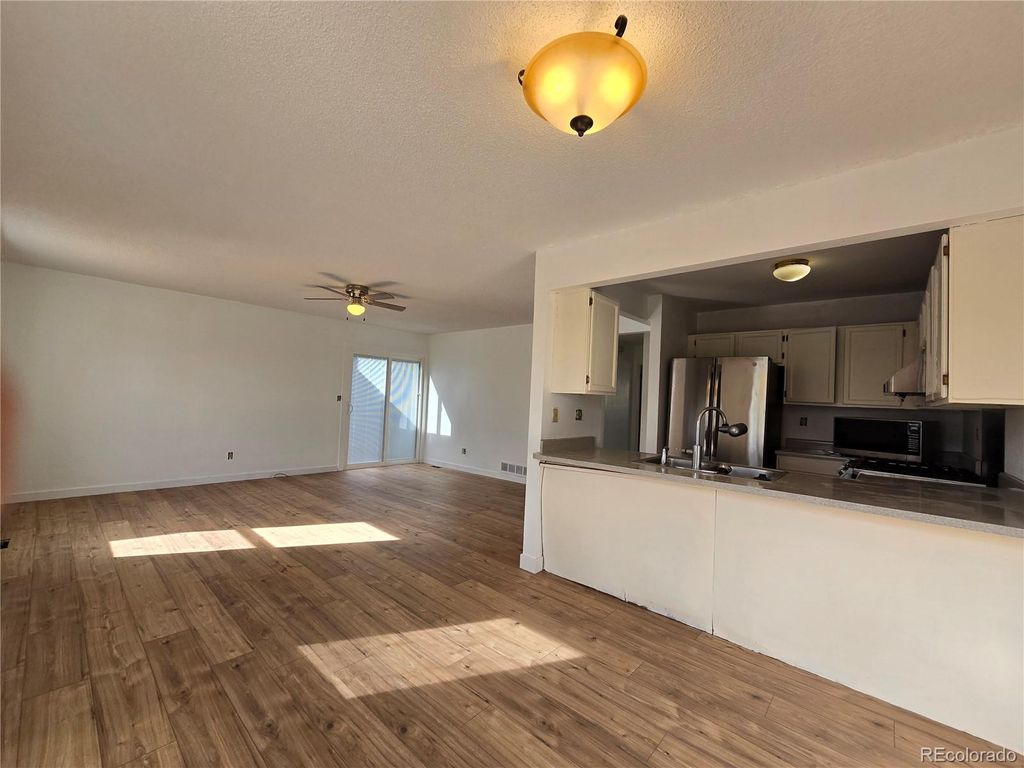 Photo of 1215 Devonshire Court, Lafayette, CO 80026 (MLS # 2588650)