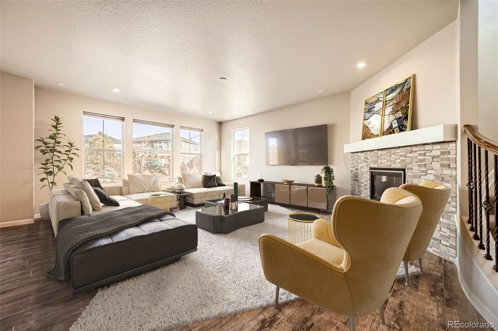 1715 Pioneer Circle