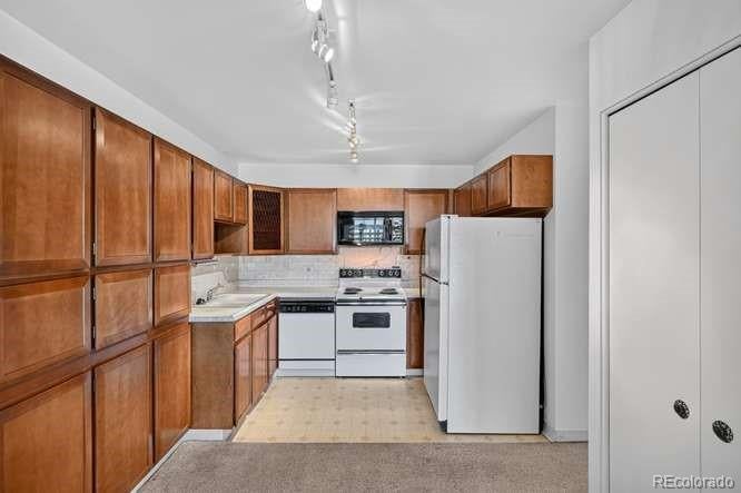 9155 E Center Avenue 10D