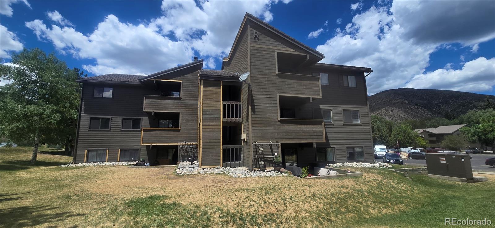 1061 W Beaver Creek Boulevard R302