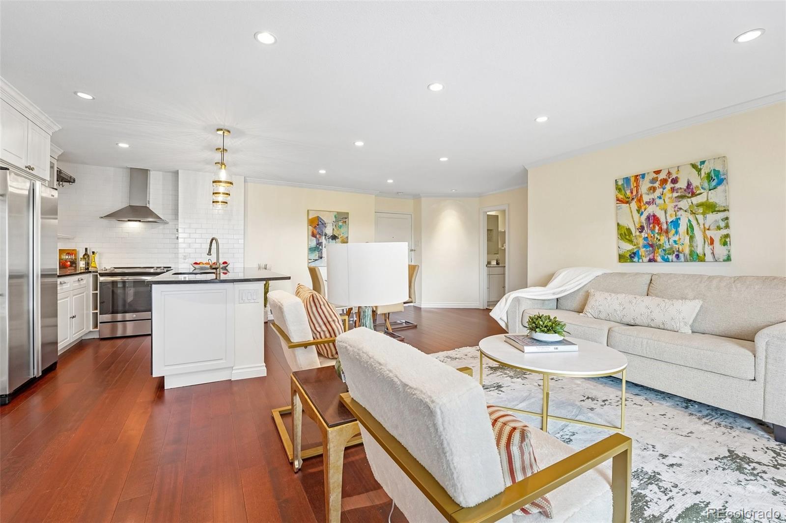 460 S Marion Parkway 855