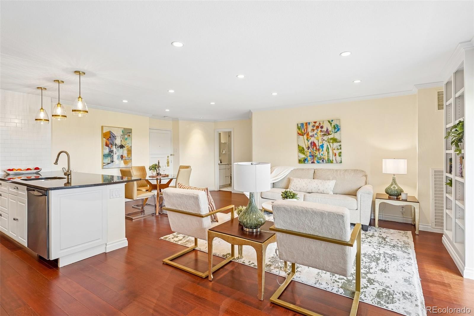 460 S Marion Parkway 855