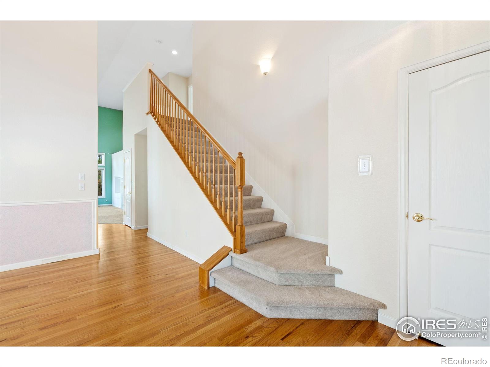 3782 Miramonte Avenue