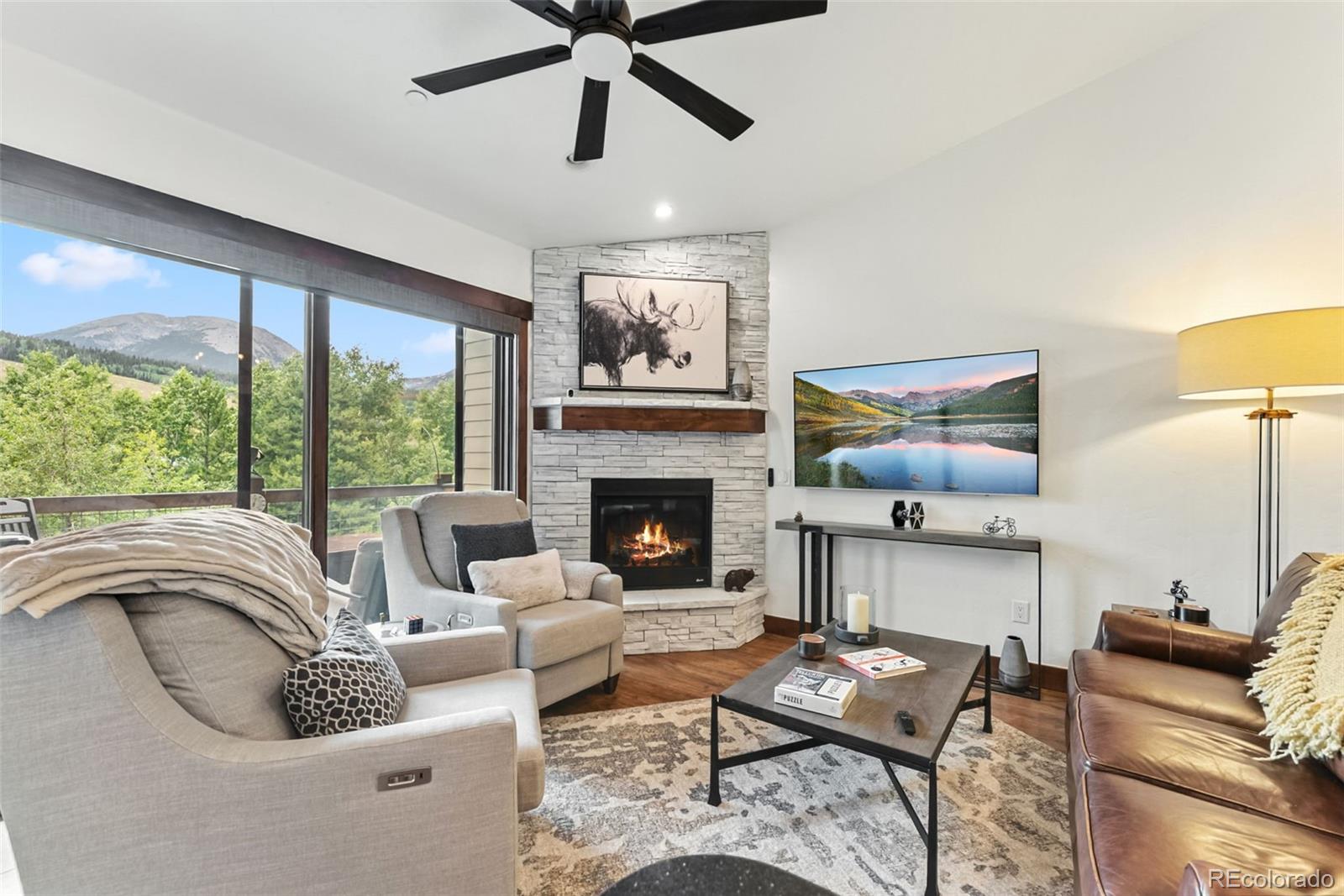 421 Rainbow Drive 2