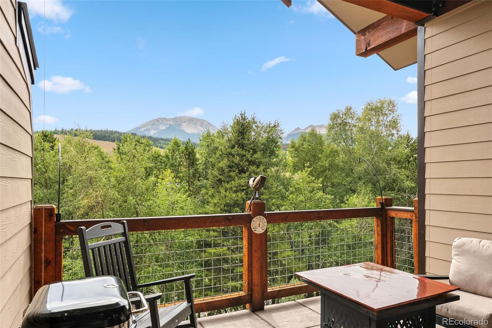 421 Rainbow Drive 2