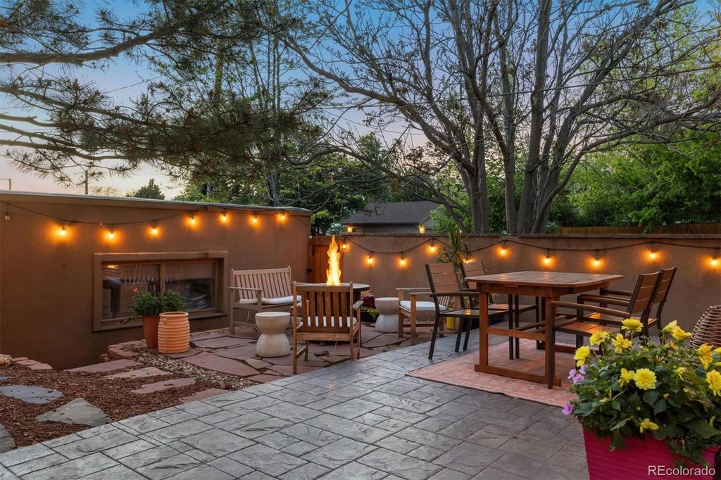 Photo of 2001 S Marion Street, Denver, CO 80210 (MLS # 6645113)