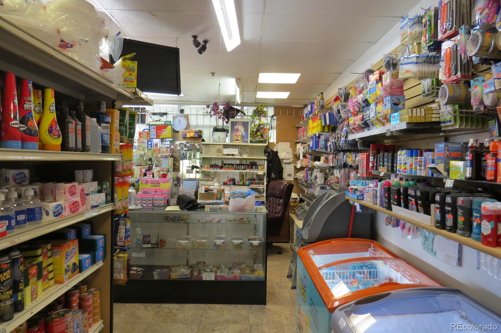 2960 S Federal Boulevard, Denver, CO, 80236 4 2960 S Federal Boulevard