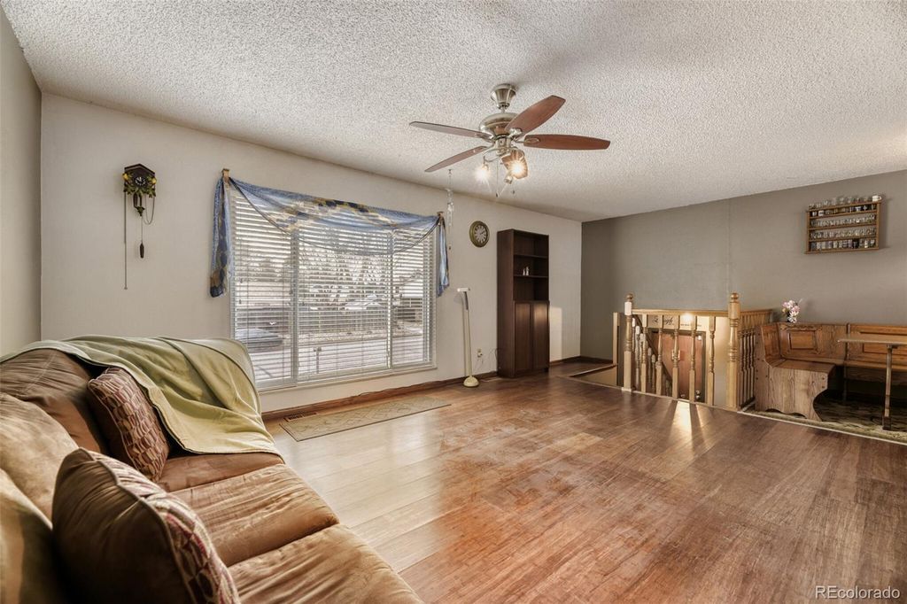 Photo of 9323 W Columbia Place, Lakewood, CO 80227 (MLS # 3697091)