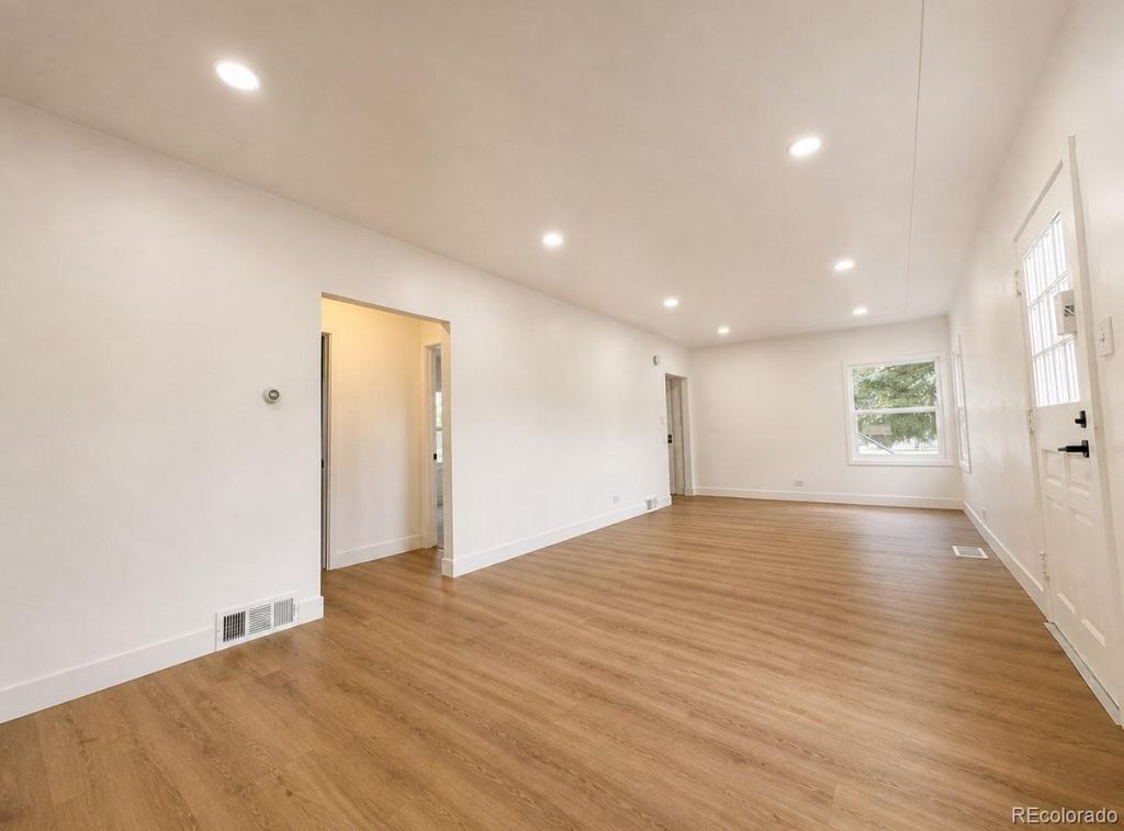 Photo of 1315 S Knox Court, Denver, CO 80219 (MLS # 3378591)