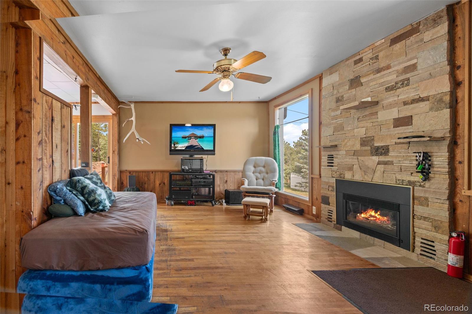 5825 Herzman Drive, Evergreen, CO, 80439 4 5825 Herzman Drive