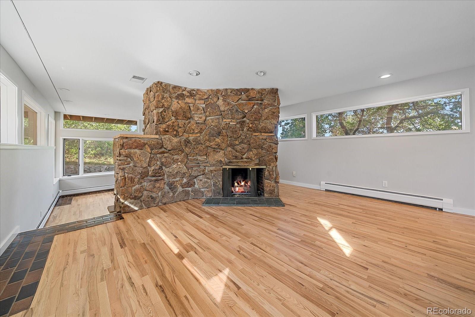560 Valley Road, Littleton, CO, 80124 3 560 Valley Road