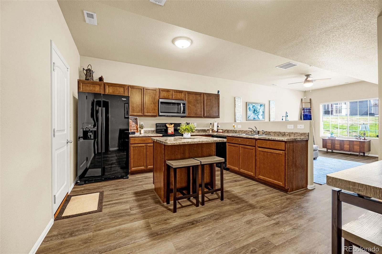 2147 St Claire Park