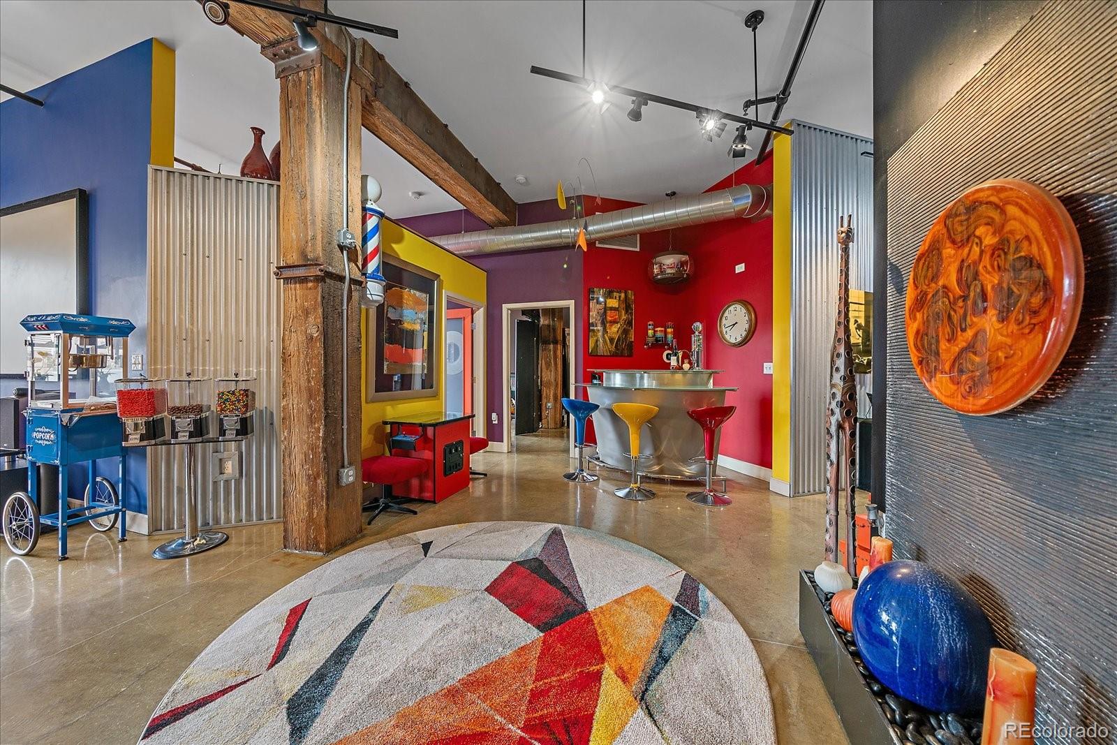 2500 Walnut Street 202