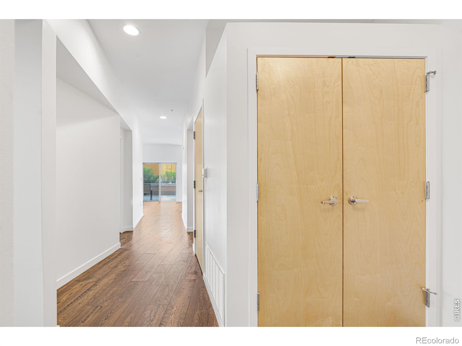 1057 W Century Drive 122