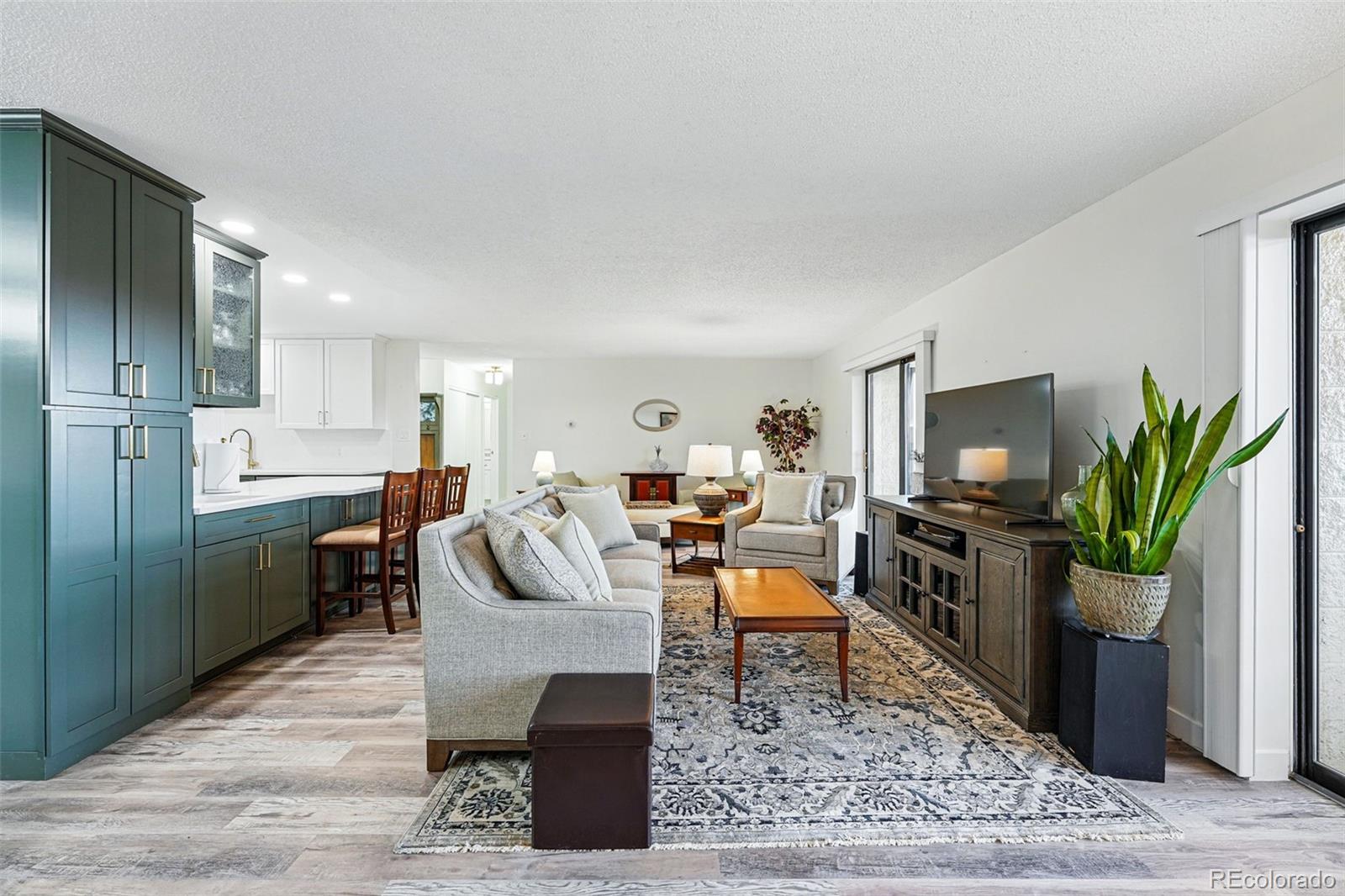 13850 E Marina Drive 606