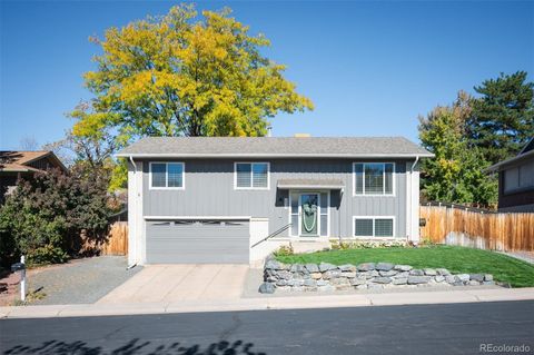 2037 S Welch Circle Lakewood CO 80228