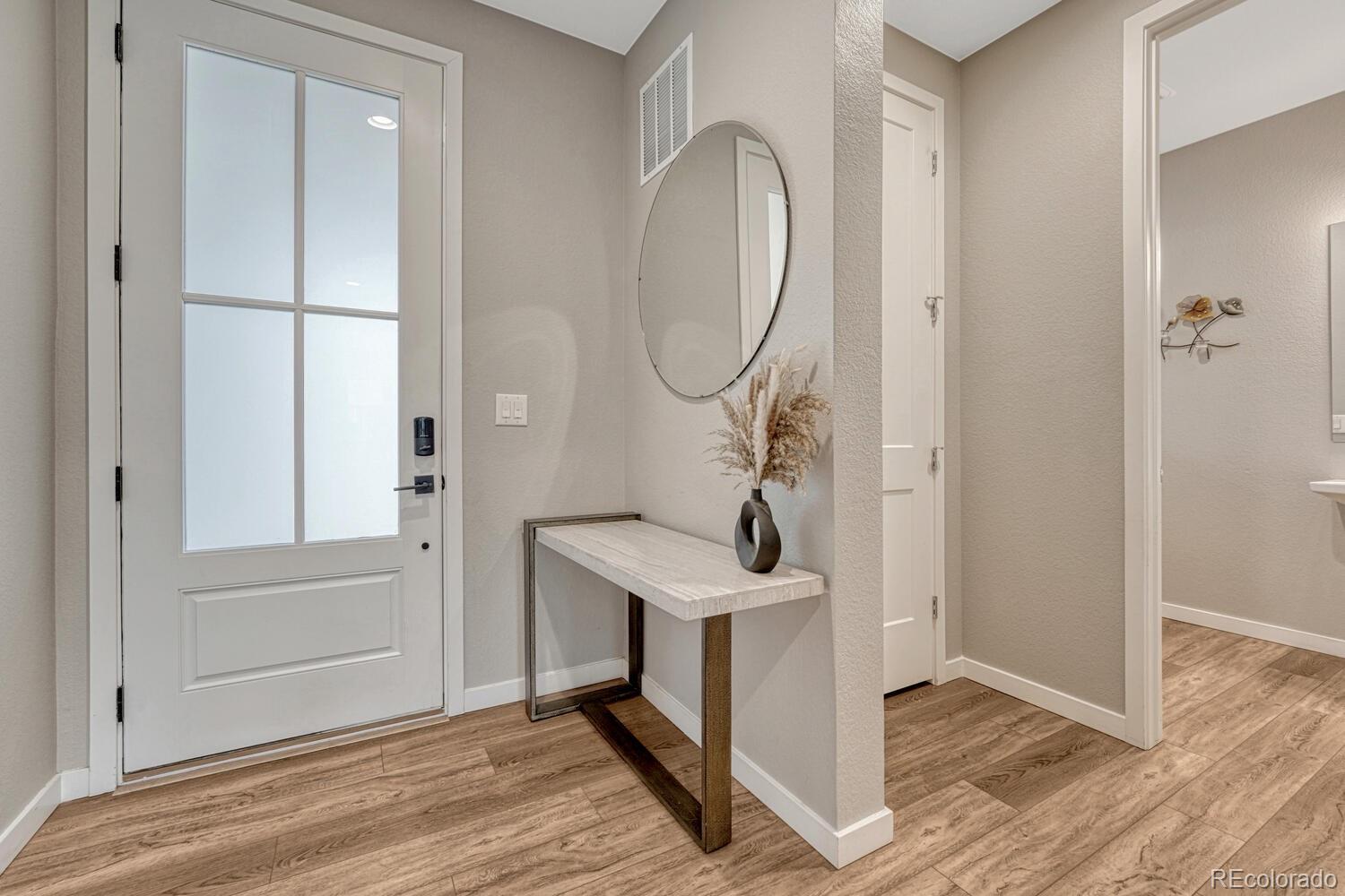 9147 Star Streak Circle