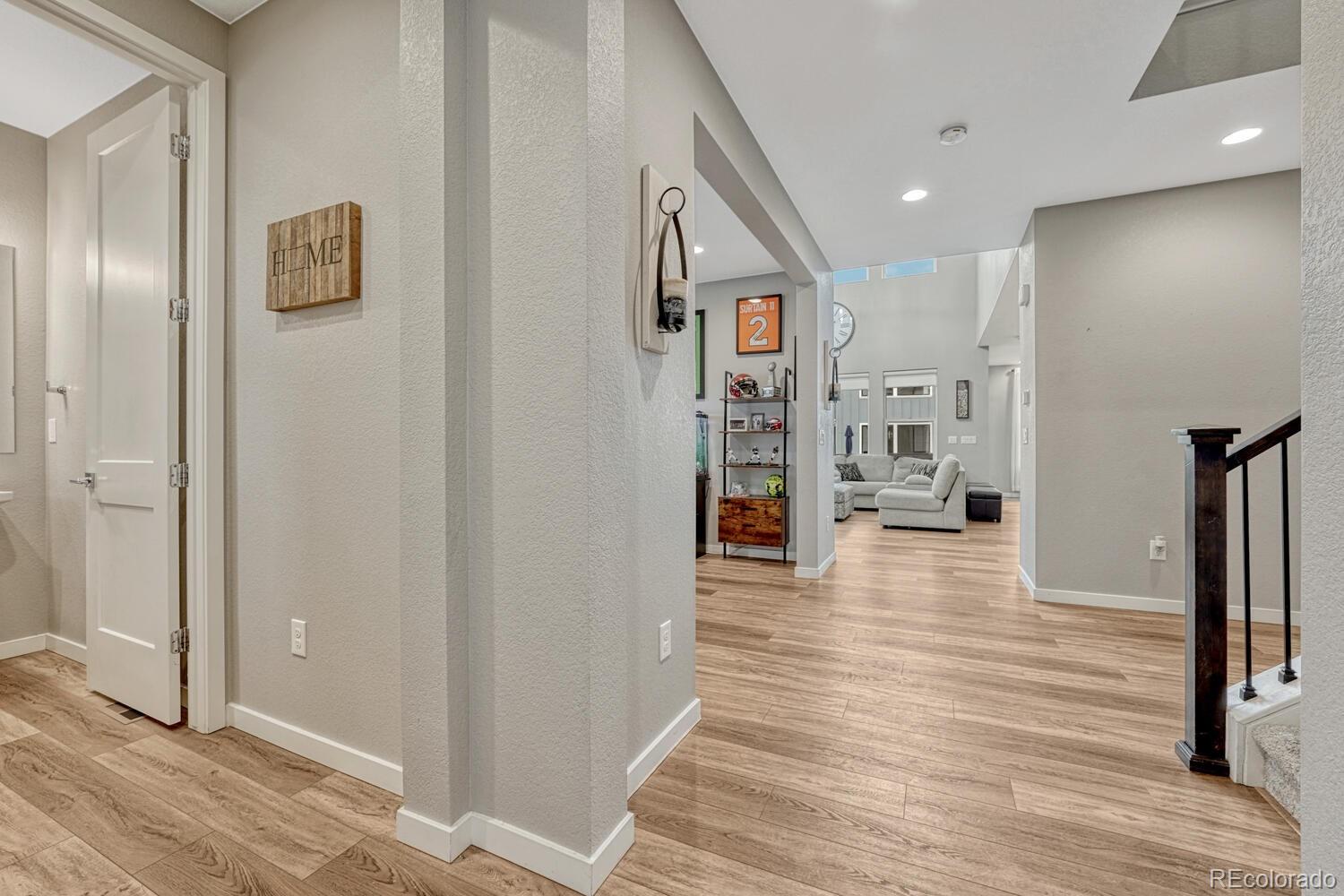 9147 Star Streak Circle