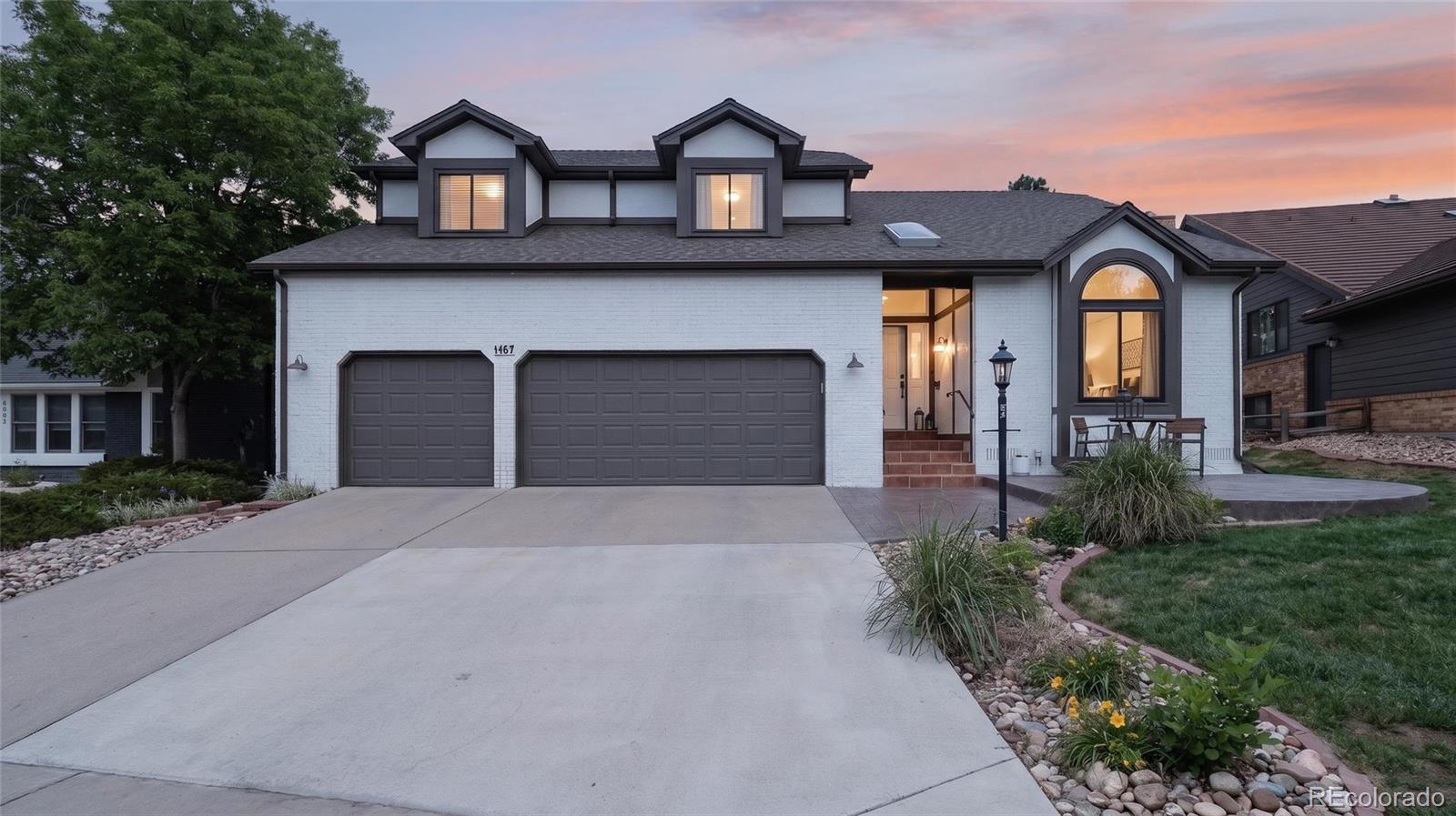 1467 Dunsford Way