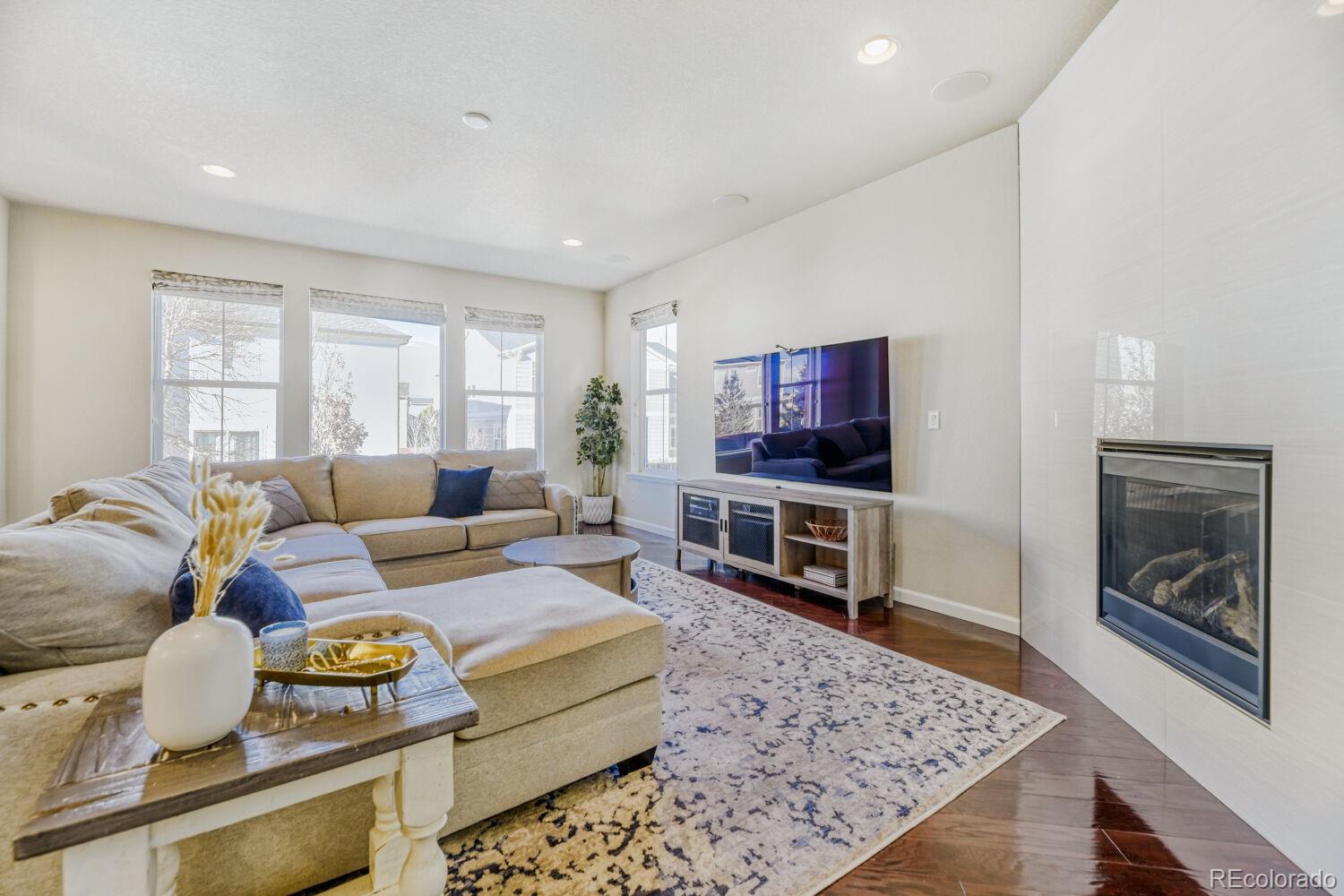 14929 Elsinore Avenue