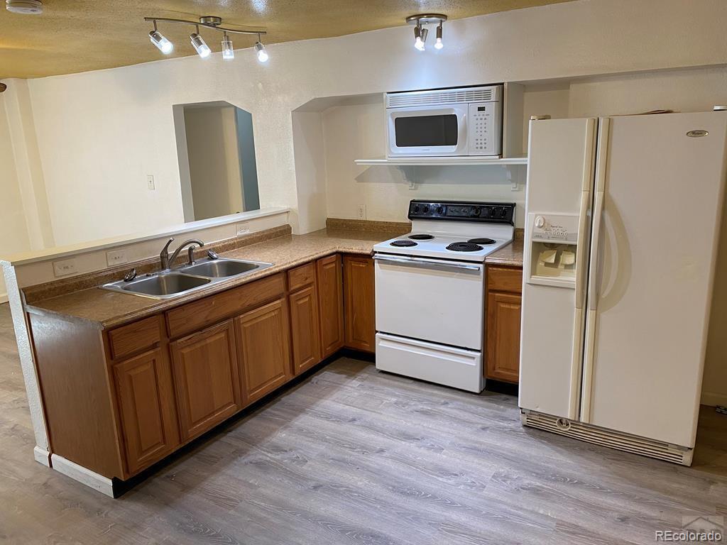 224 W 3rd Street 228