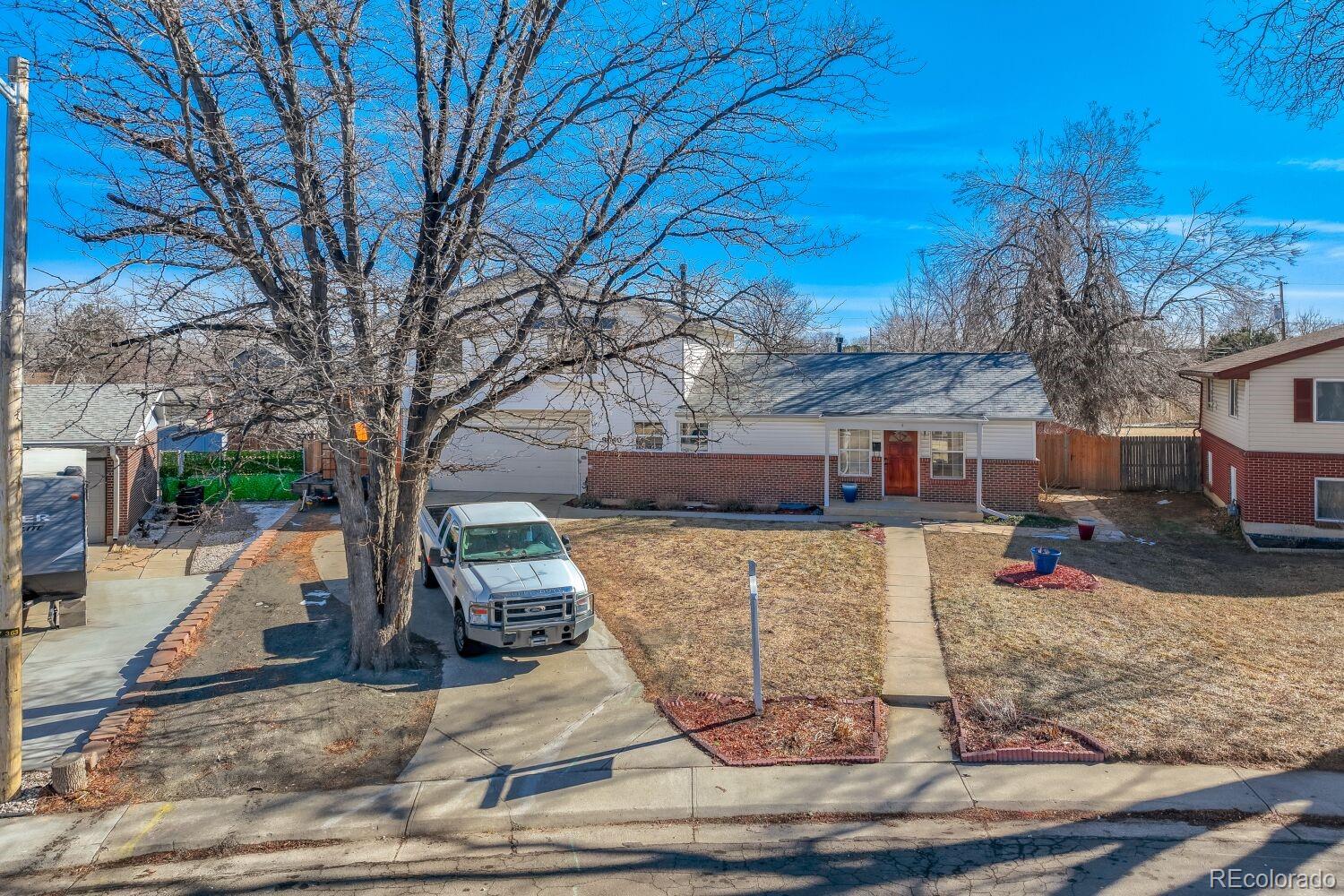 9040 N Raleigh Street