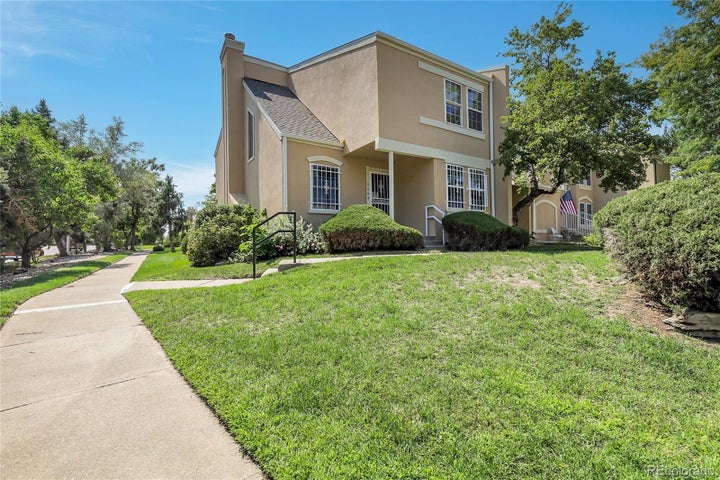Photo 1 of 25 — 2864 S Vaughn Way, Aurora, CO 80014