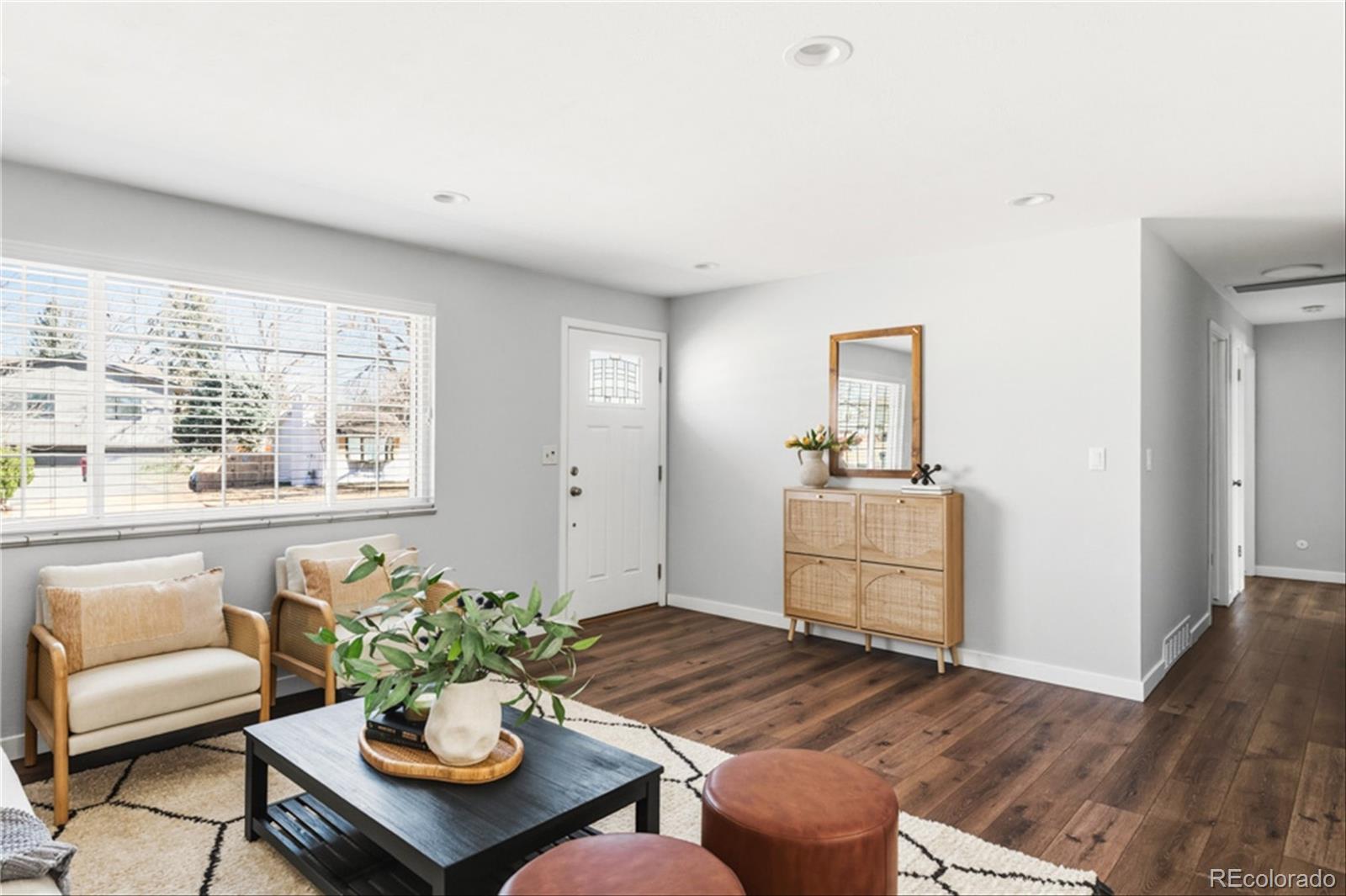 6138 W Ken Caryl Place