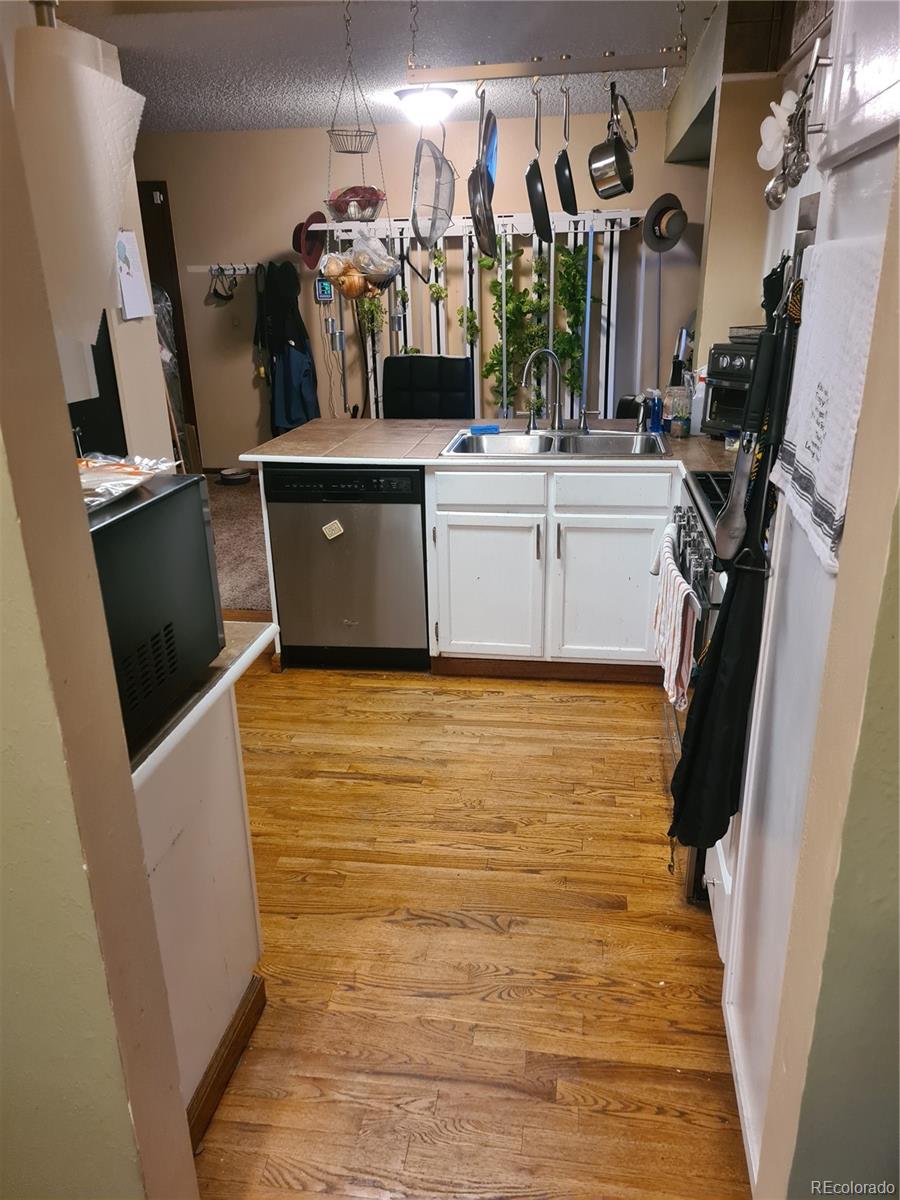 Photo 4 of 18 of 12991 E Cornell Avenue townhome