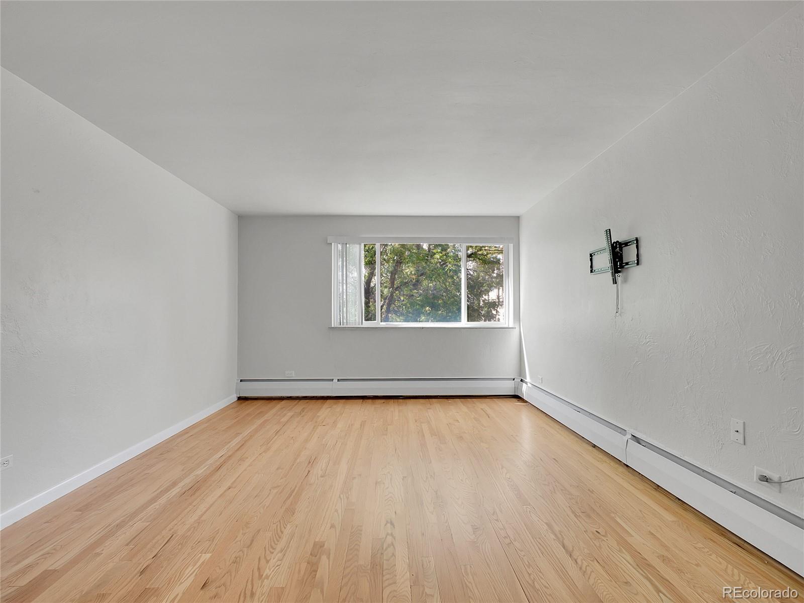 1056 N Marion Street 202